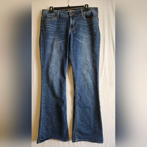 Lucky Brand Jeans Women's 14/32 (35x29.5) Lolita Boot Blue Stretch Mid-Rise - Picture 1 of 10